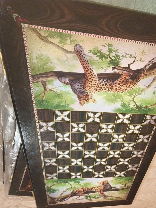 Нарды новые, в целофане40×40 см (4)