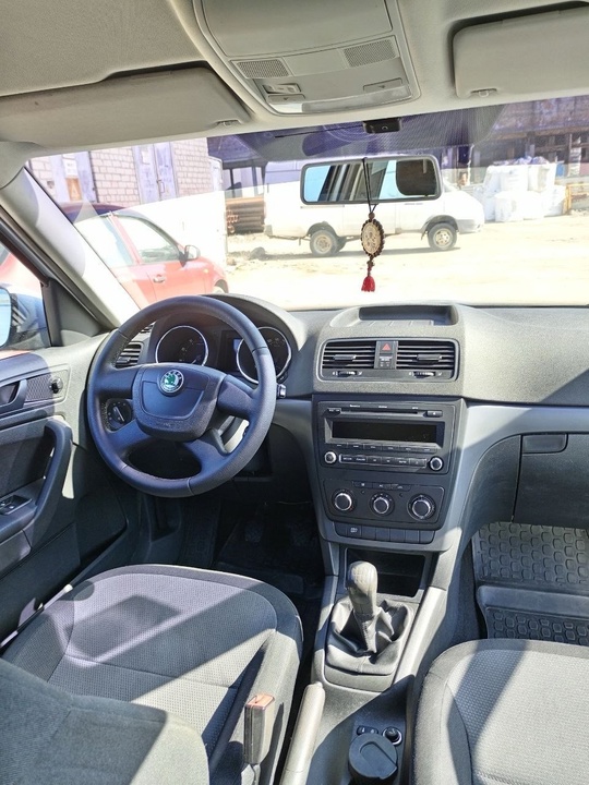 Продается Skoda Yeti 2012г, Мотор (3)