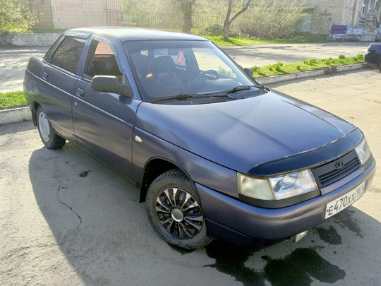 Продам ВАЗ 2110, 2002год. Цена (2)