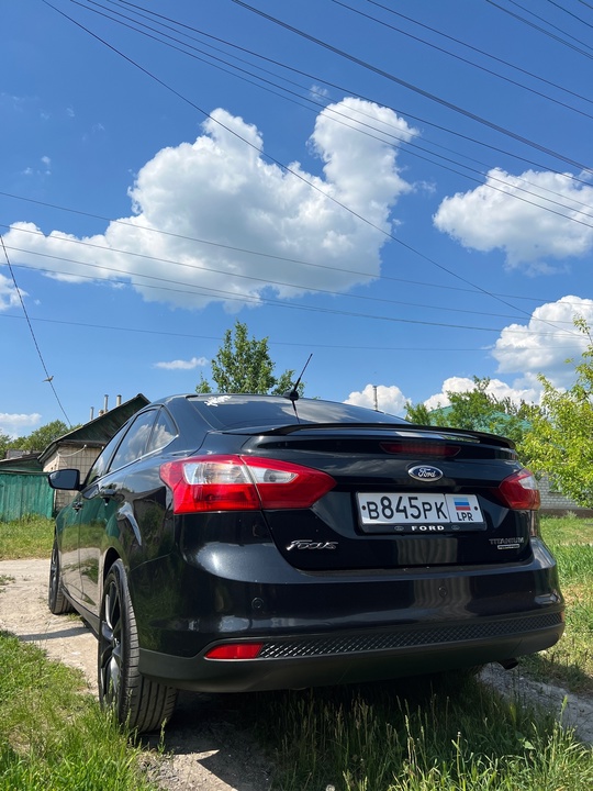 Продам хозяйский форд фокус 3 (1)