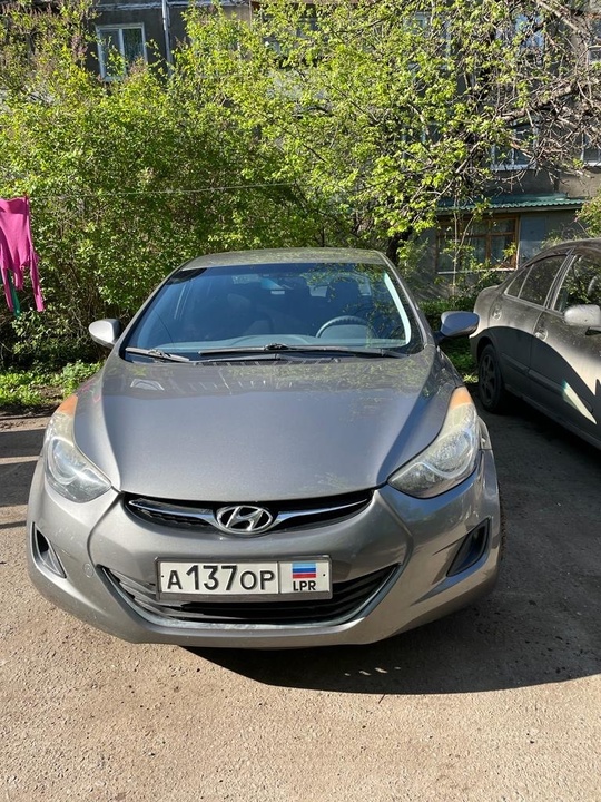 Продам HYUNDAI ELANTRA 2012г
Пробег 232