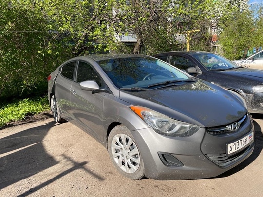Продам HYUNDAI ELANTRA 2012г
Пробег 232 (1)