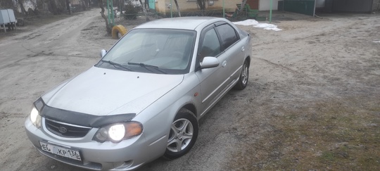 Возможен обмен!
Продам Kia Shuma2 в (7)