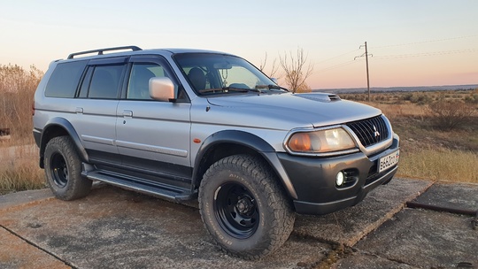 Продам Mitsubishi Pajero Sport 1.