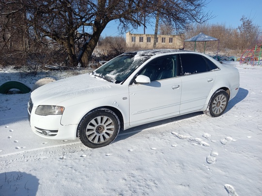 Продам Ауди А4 2005 год.300 (2)