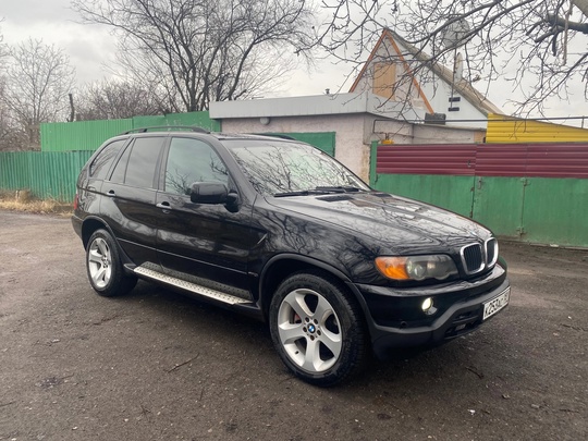 БМВ х-5 2003 год 4.4 (1)