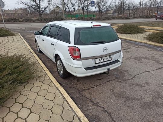 Астра H 2007г.в. в хорошем (3)