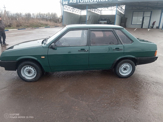 Продам автомобиль ваз 21099 в (4)