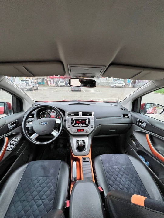 Ford Kuga 
Год 2008 
Двигатель (3)
