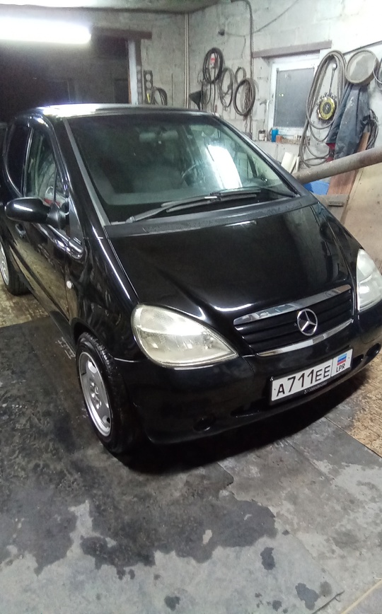 Продам MERCEDES BENZ А190 бензин,