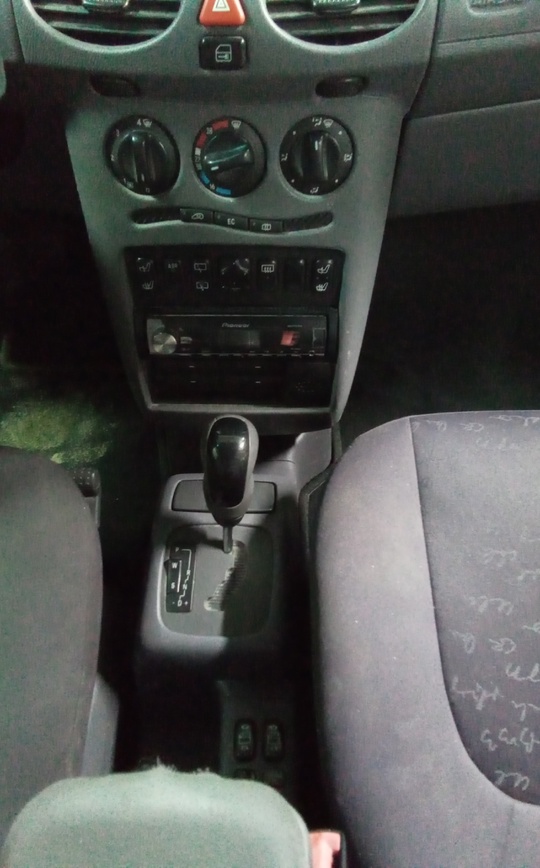 Продам MERCEDES BENZ А190 бензин, (6)