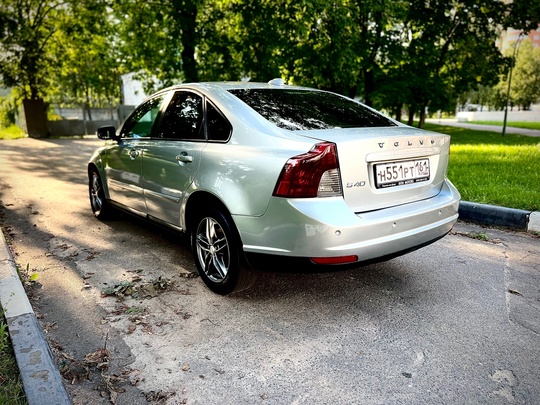 Продам Volvo s40 2007 года
На (3)