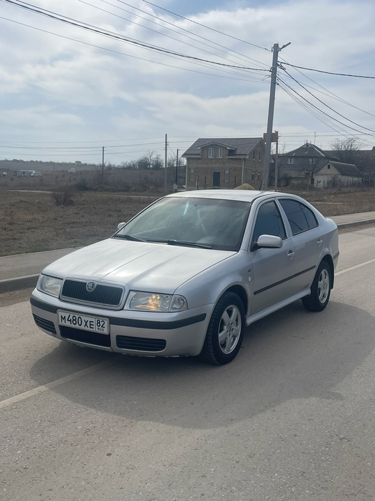 ✅ Skoda Octavia 2.0 MT (1)