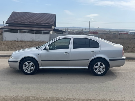 ✅ Skoda Octavia 2.0 MT (5)