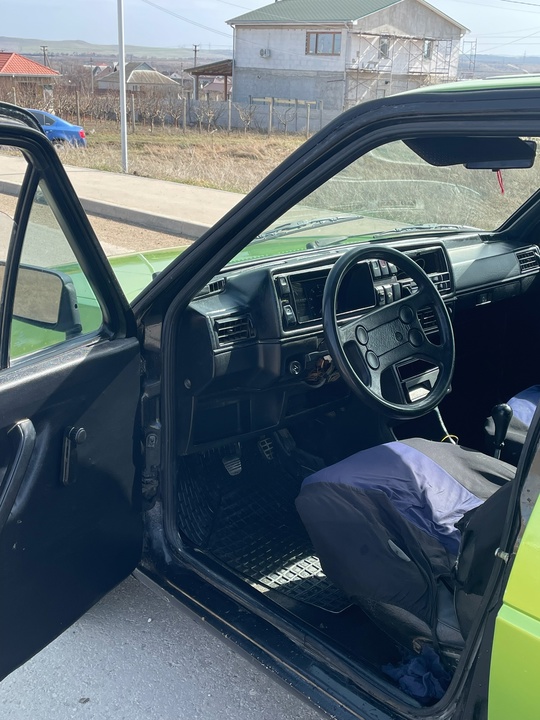✅ Volkswagen Golf 2 ✅

VIN: (6)
