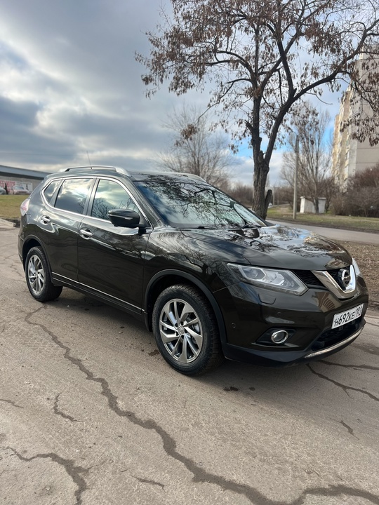 Nissan Х-TRAIL
2015 год
2.0 бензин, Полный (1)