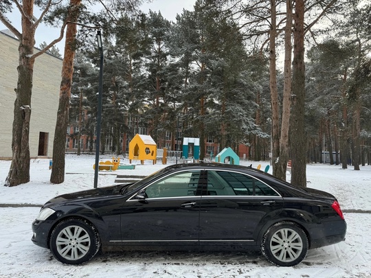 Mercedes-Benz S221 5.5 4matic
Пробег оригинальный (1)