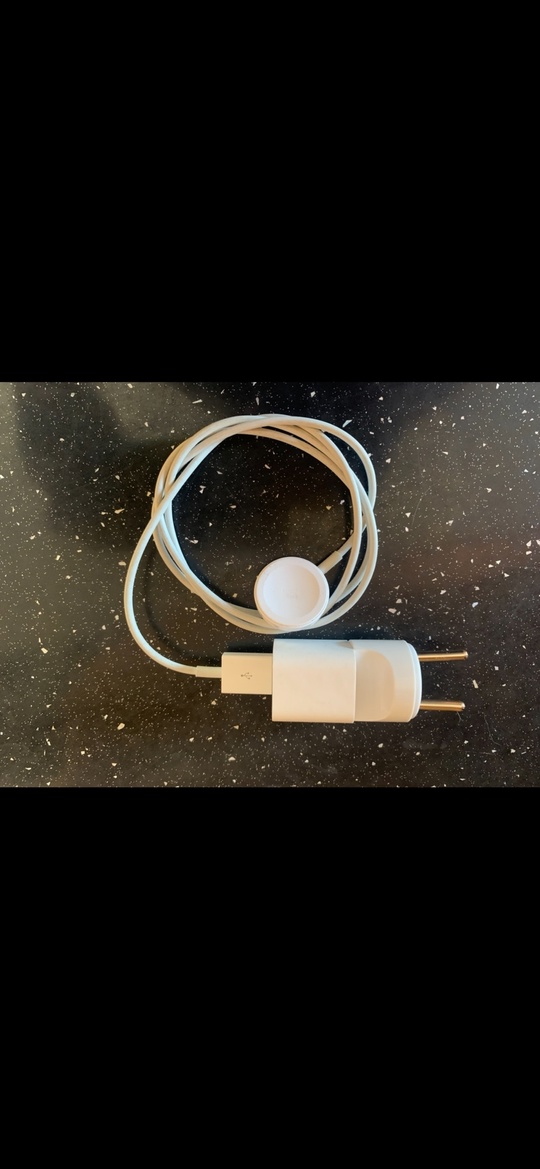 Продам:
Магнитный кабель USB для зарядки (2)