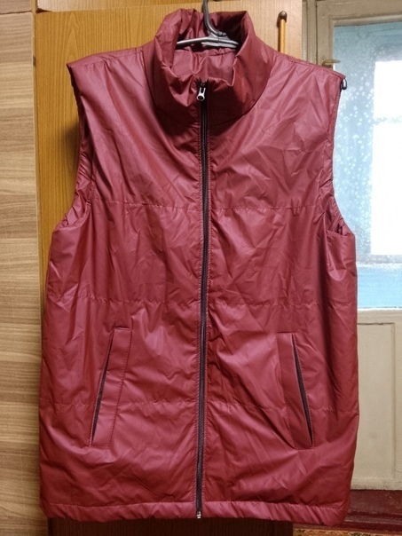Продам новые демисезонные спортивные жилеты. (3)