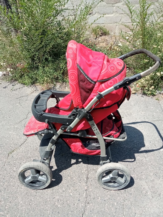 Продам коляску зима-лето,цена 3000р. https://vk.com/id879009563