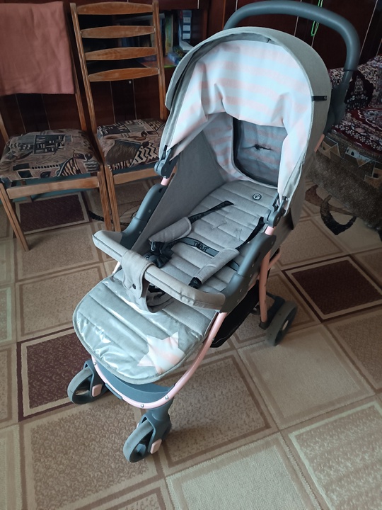 Продам коляску в хорошем состоянии (8)