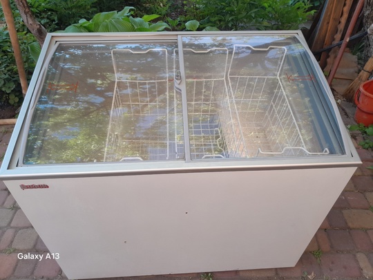 Продам. Морозильный ларь
100×83×63
В хорошем состоянии (1)