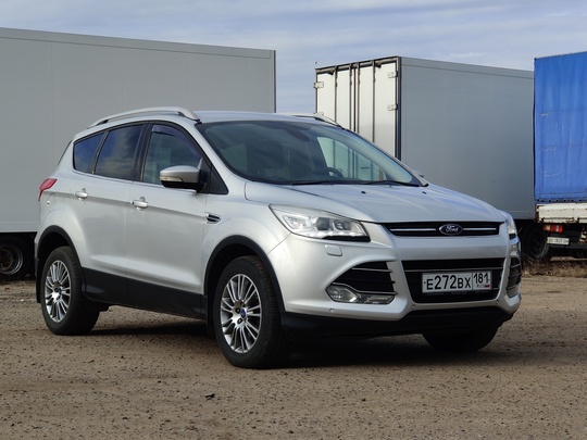 ➡ Ford Kuga II поколения (2)