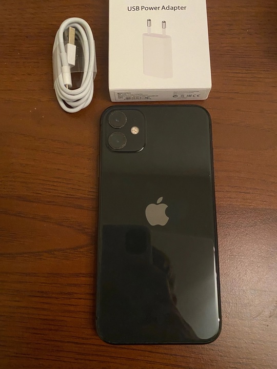 Продам iPhone 11 64GB Black
АКБ (1)
