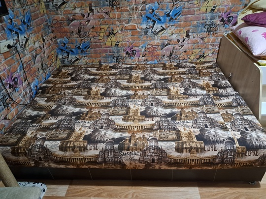 Продам диван 15 тр , (2)