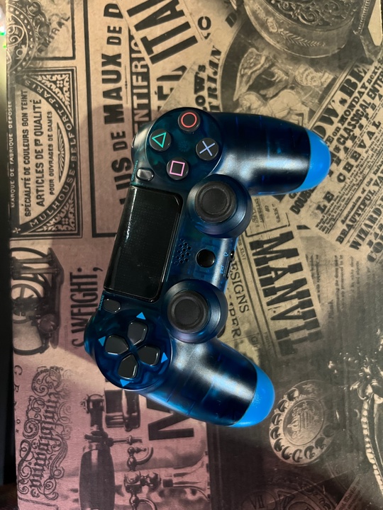 Продам Геймпады PlayStation 
Продам геймпады,