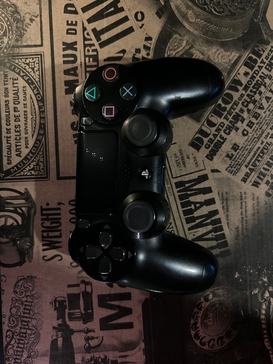 Продам Геймпады PlayStation 
Продам геймпады, (5)