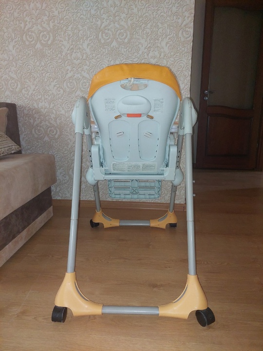 Продам стульчик для кормления chicco (2)