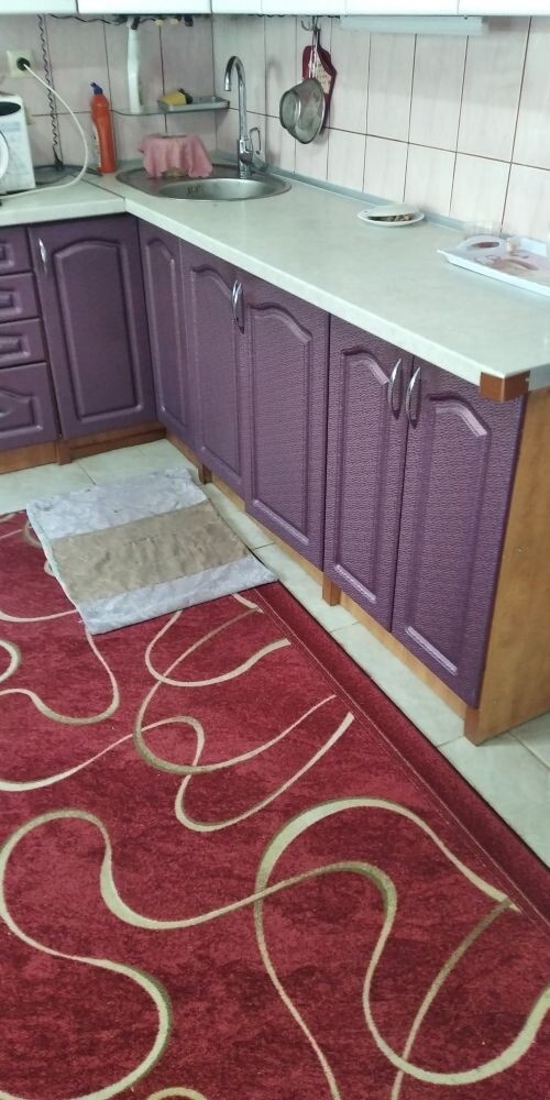 продам кухню 
нижнюю часть без (3)