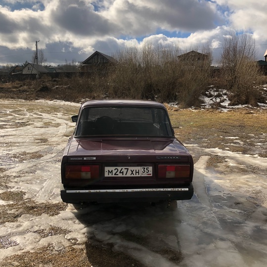 Продам ваз 2105 2005 года (2)