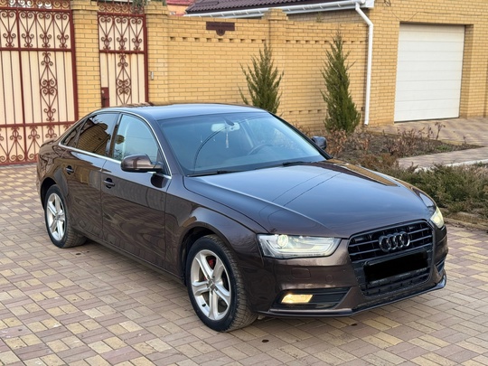 Продам Audi A4 B8 Рестайлинг (6)