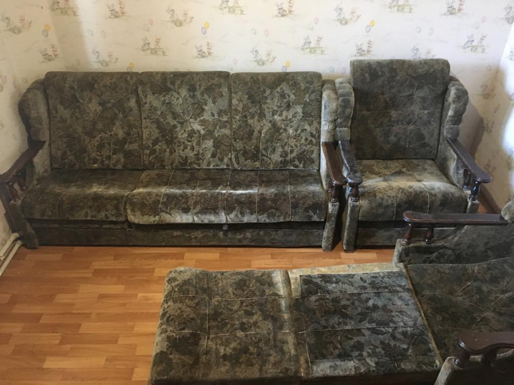 Продаю мебель комплект, диван и