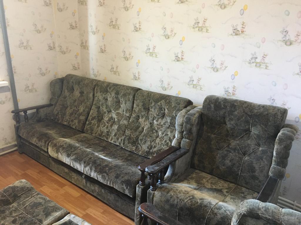 Продаю мебель комплект, диван и (1)