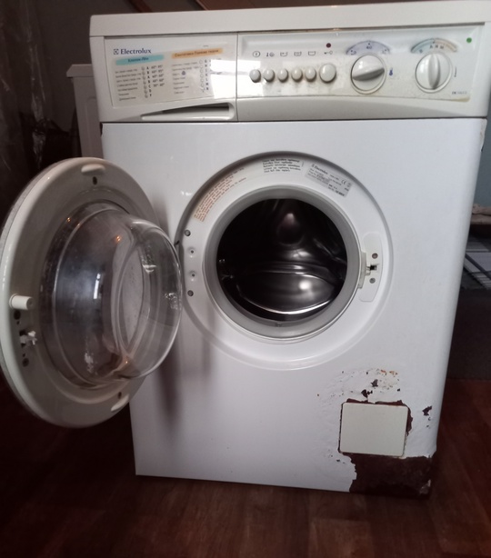 Стиральная машина Electrolux
На запчасти или (1)