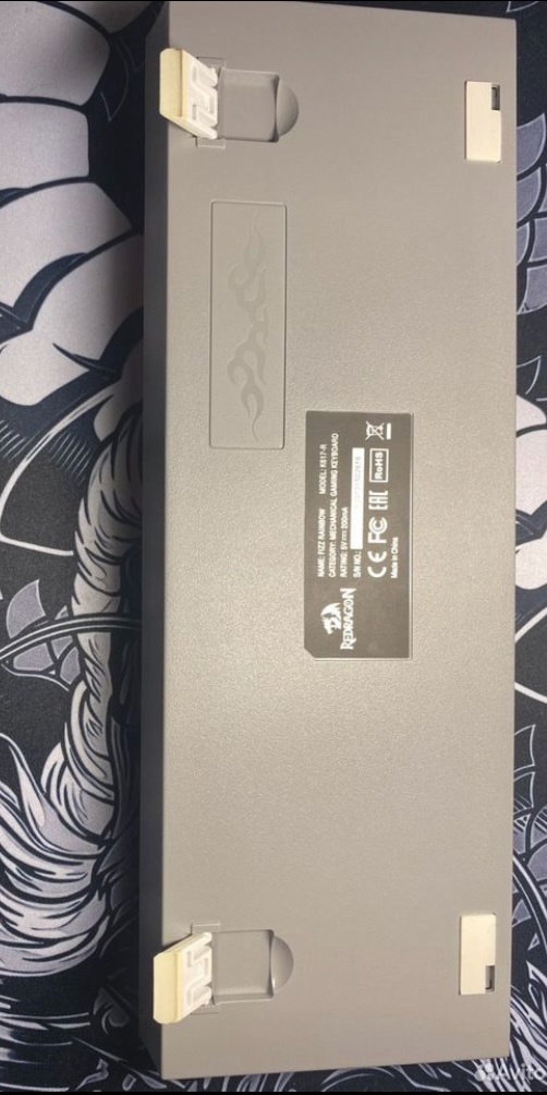 Продам клавиатуру redragon fizz k617.
Цена: (1)