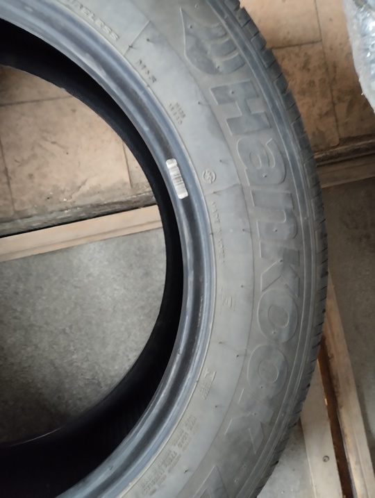 Продам шины Hankook 225/60/17 лето (1)