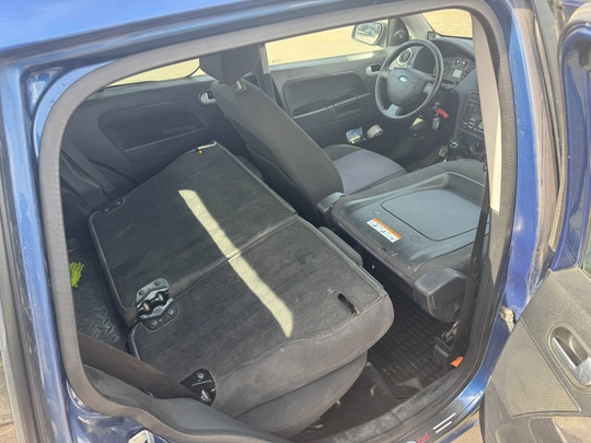 Продаётся личный автомобиль Ford Fusion (3)
