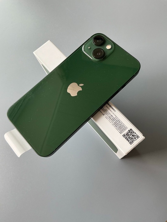IPhone 13 (128) 
Цвет Green.
Цена