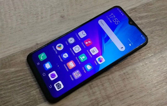 Продаю Vivo Y11 
3/32 ,