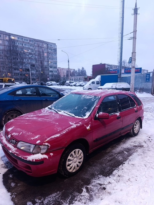 Продаю Ниссан Альмера 1999 года