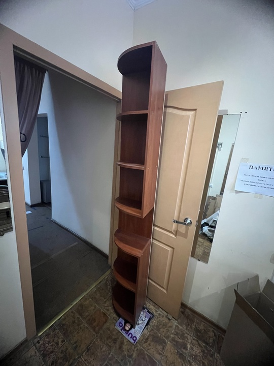 В продаже  стеллаж и (3)