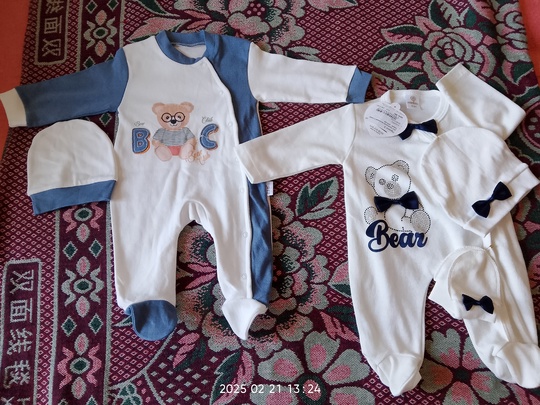 ПРОДАМ ПАКЕТ ДЕТСКИХ ВЕЩЕЙ НА (8)