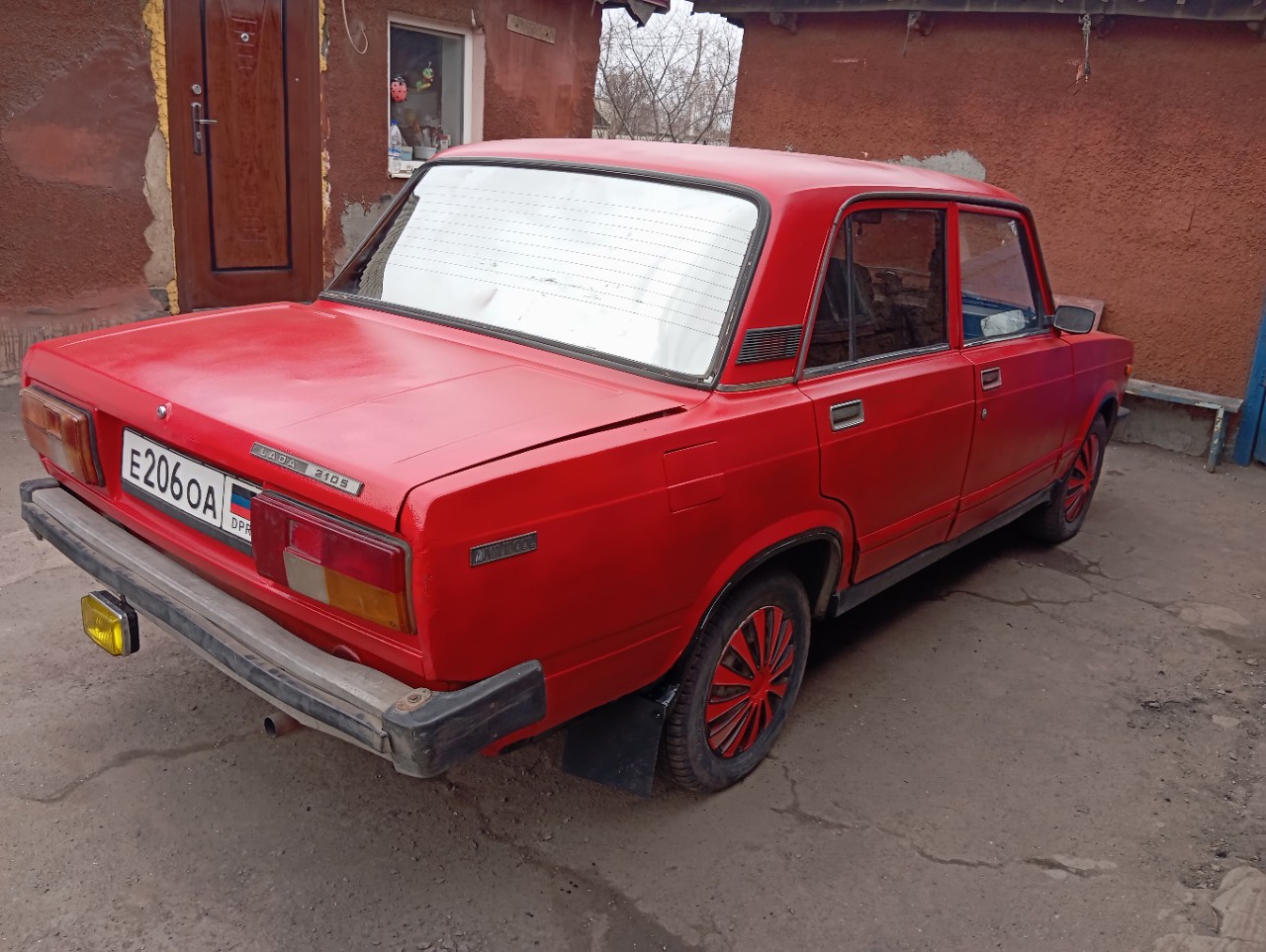 Продам ваз 2105 в хорошем (3)