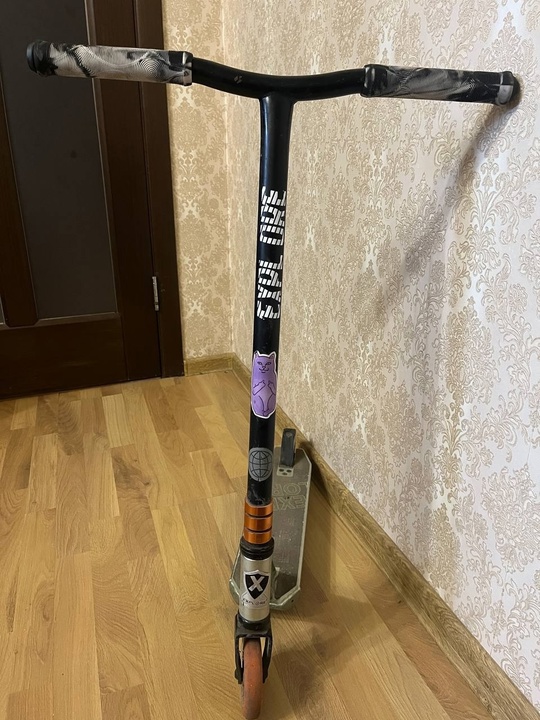 Донецк
Продам трюковой самокат Explore Pescara-4500 (1)