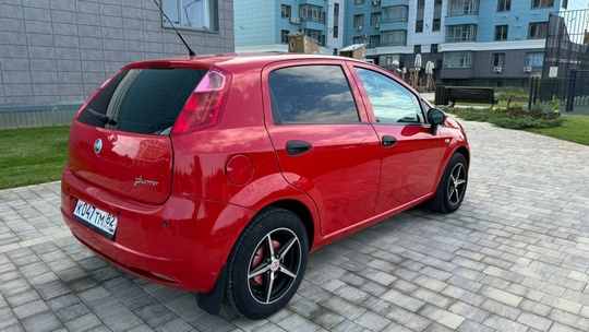 Фиат Пунто Автомат 2007год, 400 (4)