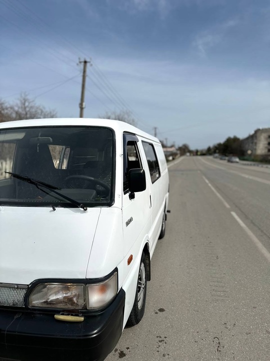 Продам | Kia Besta
1995 года (2)